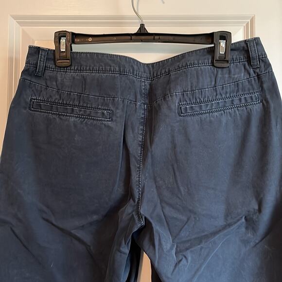 ⚡️ 3 for $20 ⚡️ Banana Republic Capris - Picture 7 of 8